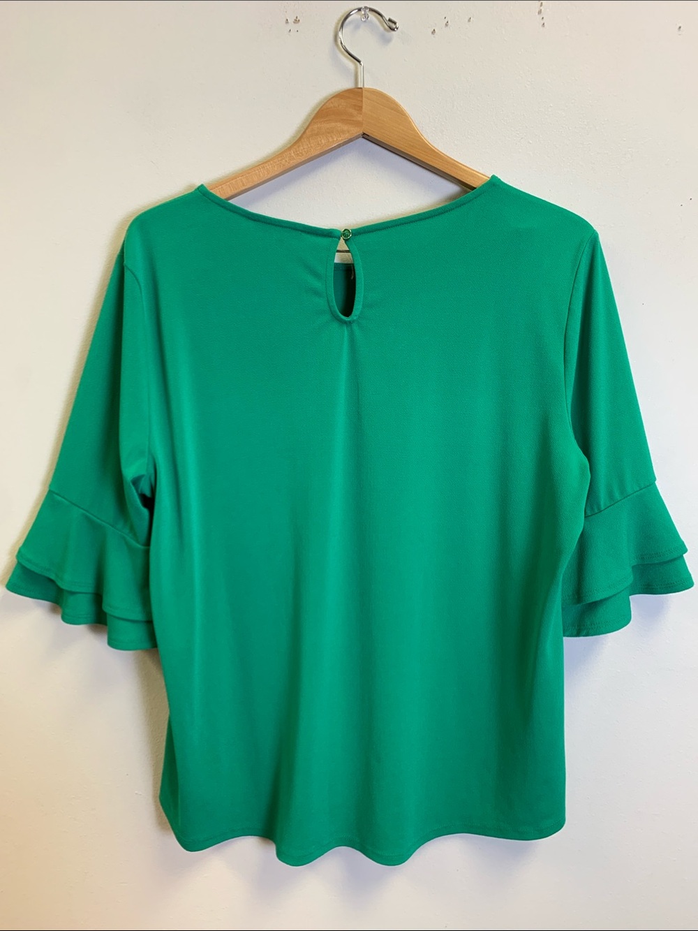 Adrianna Papell Green Ruffle Sleeve Blouse - Picture 5 of 5
